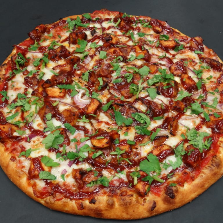 BBQ Chicken Pizza Delight