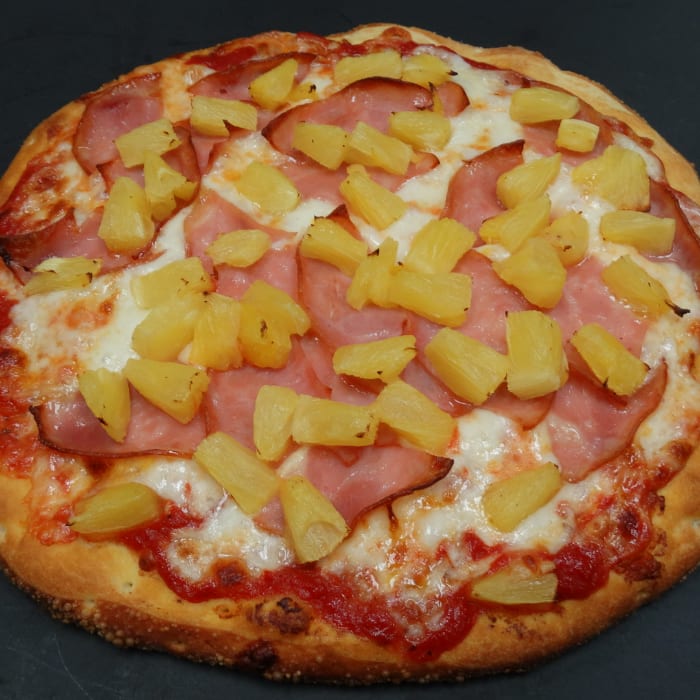 Hawaiian Special Pizza.